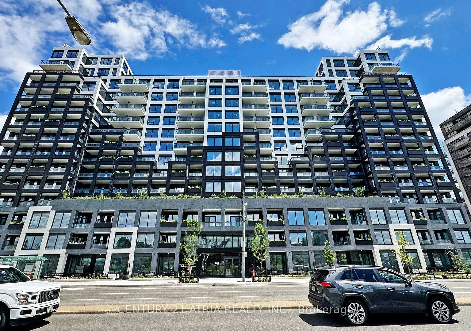 2 bed, $2,450 — Photo 1