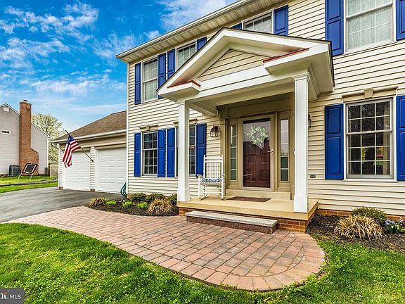 2nd image of 2734 Flintridge Dr