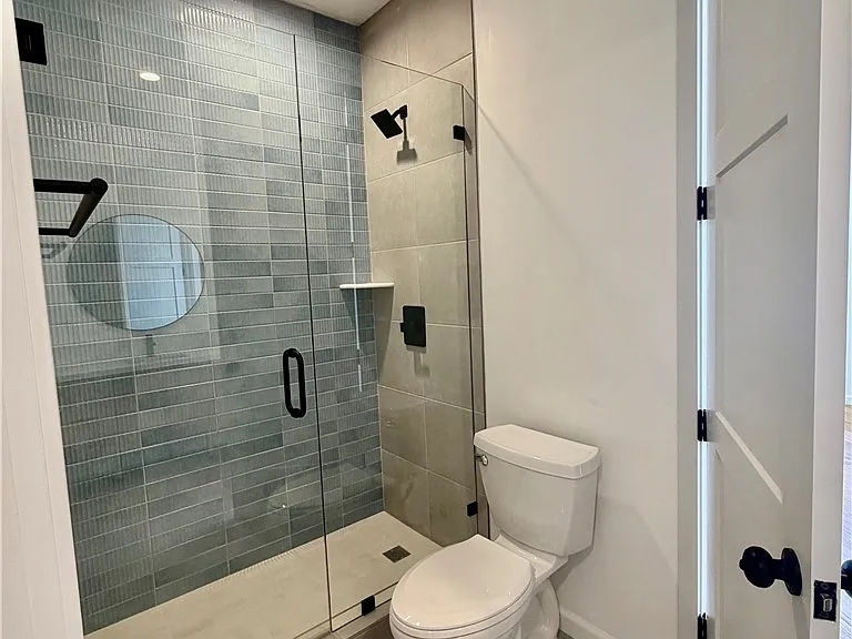 243 Seal Beach Blvd — Photo 23