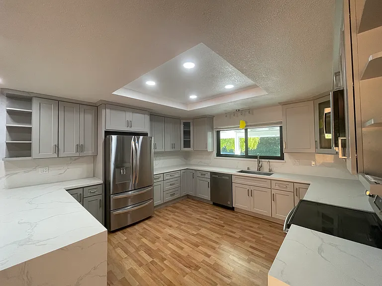 11040 Eastbrook Ave — Photo 7