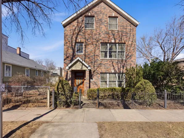 2042 W Ohio St, Chicago, IL 60612