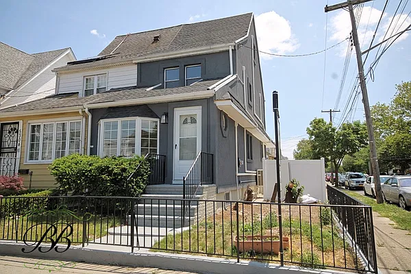 Sold by Bergen Basin Real Estate | media 1