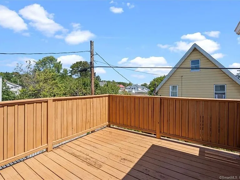 223 Townsend Ave #2 — Photo 21