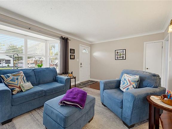 3rd image of 49 Morton Ave