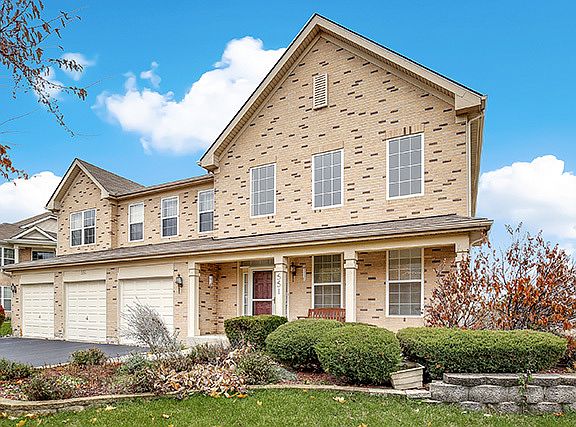 2nd image of 551 Barclay Dr