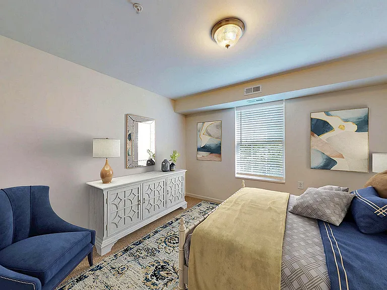 2730 N Forest Rd — Photo 35