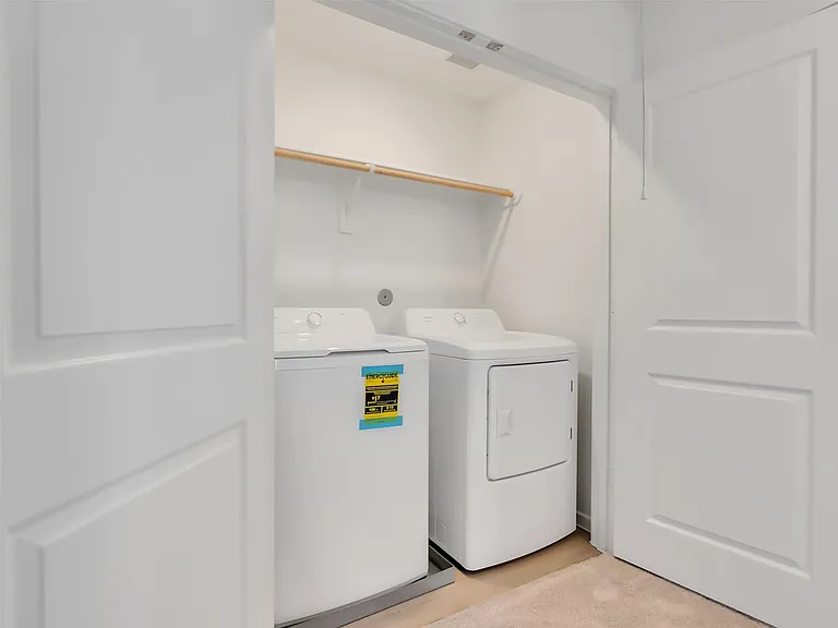 31404 Pratola Serra Cir — Photo 28
