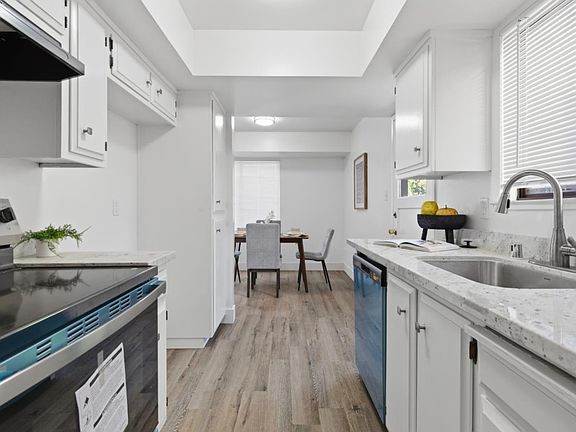 5th image of 6823 Butler Ct