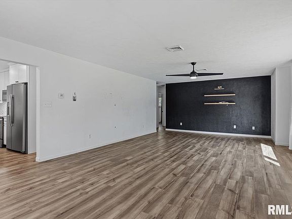 5th image of 409 N Cedar St