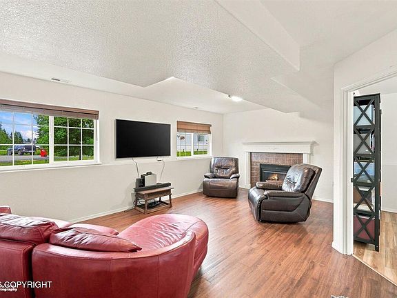 4th image of 38787 E Darrington Village Cir