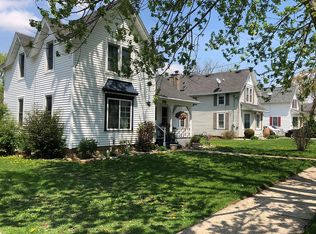 506 S Main St, Edgerton, WI 53534