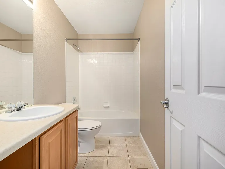 16605 E Auburn Hills Dr — Photo 26