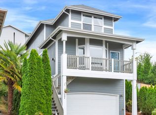 1204 Dayton Pl NE, Renton, WA 98056