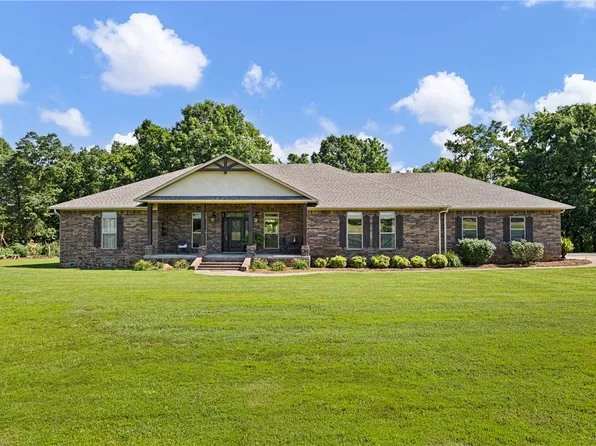 1480 State Route 27, Russellville, AR 72837
