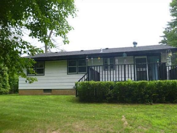 2nd image of 2621 Long Lake Dr NW