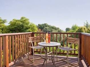 3143 Wisconsin St, Oakland, CA 94602