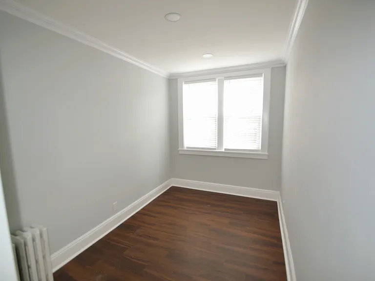 56 Hobart Pl #5 — Photo 7