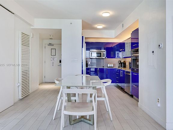 2nd image of 3101 Bayshore Dr #1802