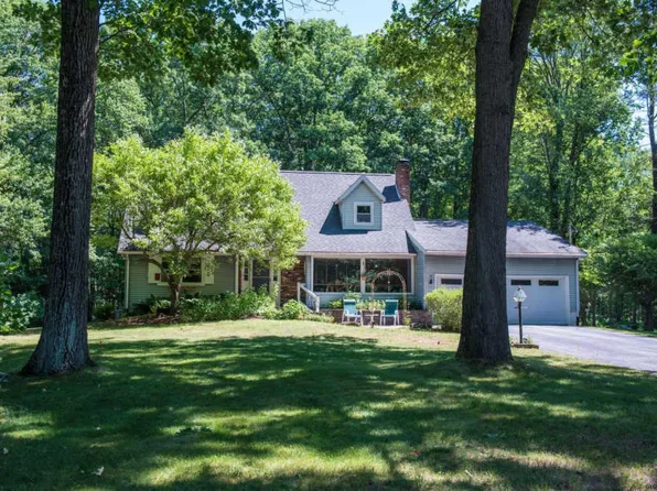 108 Oak Tree Dr, Schuylerville, NY 12871