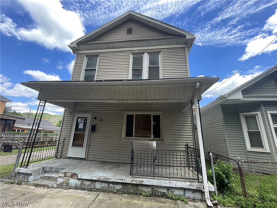1st image of 810 N 6th Ave