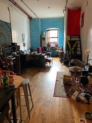 Rented by Carnegie Management Inc | media 26