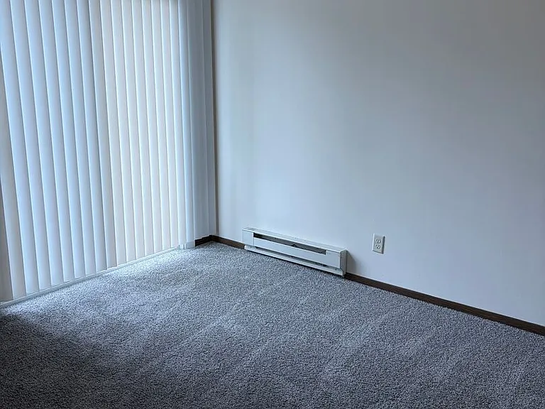 123 Parkview Cir — Photo 12