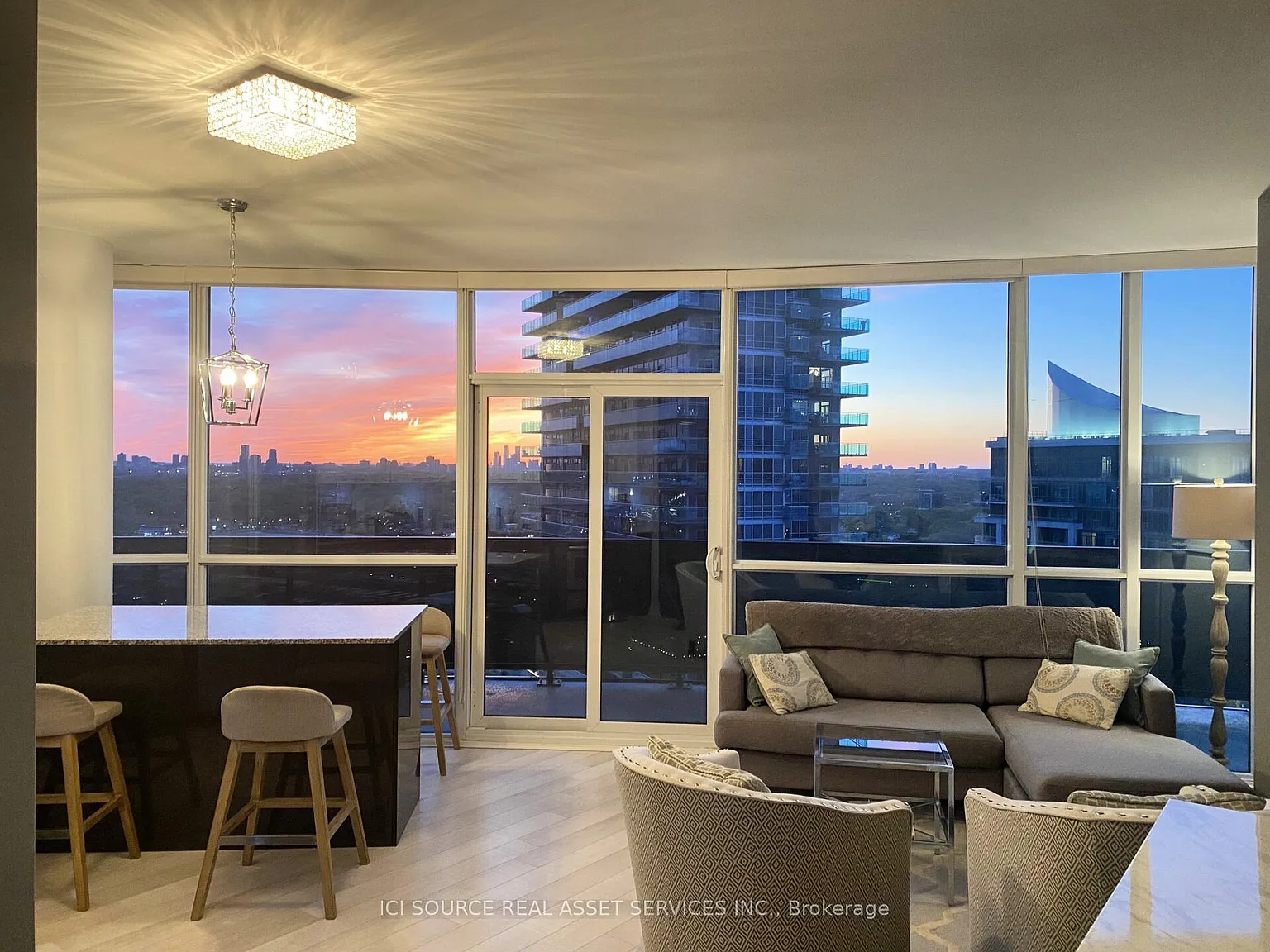 1 bed, $2,700 — Photo 4