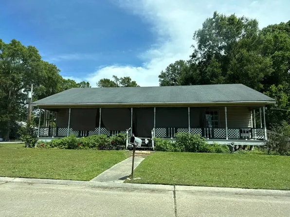 110 Cooper St, Welsh, LA 70591
