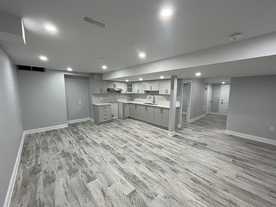 1st image of 21 Horizon St