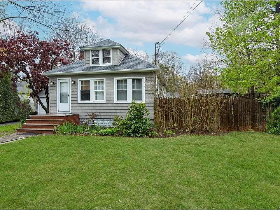 1st image of 56 Lynbrook Drive