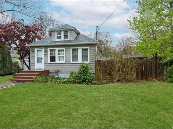 56 Lynbrook Drive, Sound Beach, NY 11789