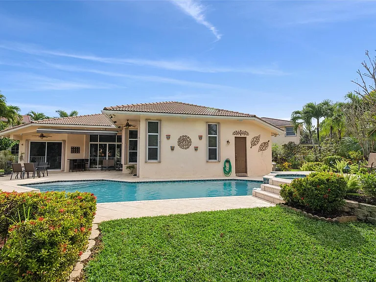 4070 Sanderling Ln — Photo 29