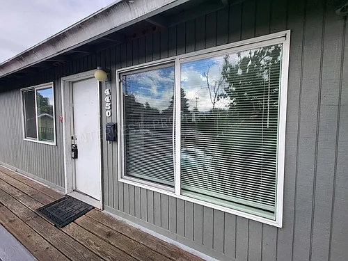 4440-4450 SE 26th Ave Photo 1