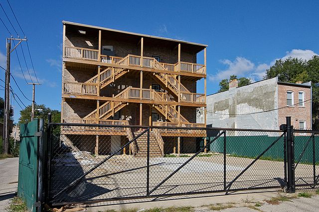 1st image of 4639 S Saint Lawrence Ave #1S