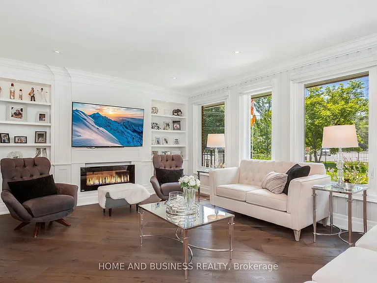 1335 Mississauga Rd — Photo 5