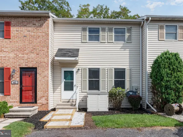 64 Persian Lilac Dr, Etters, PA 17319