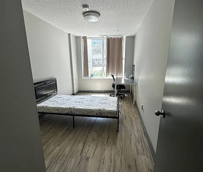 258 A Sunview St #111 — Photo 7