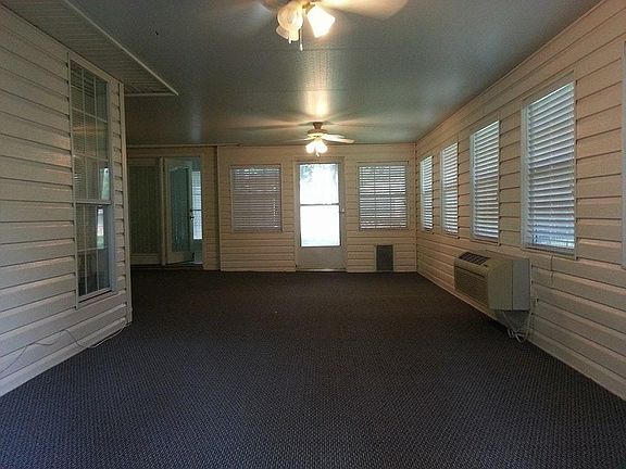 3rd image of 5104 Sterling Dr