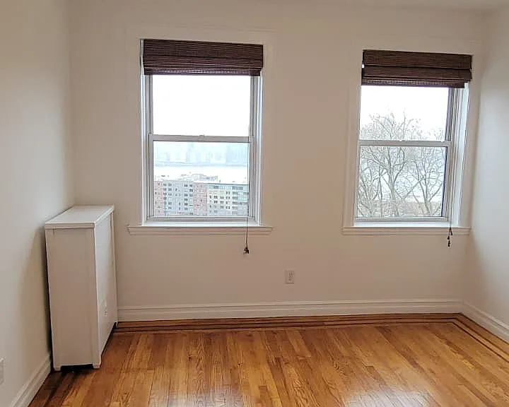 5907 Blvd East — Photo 5