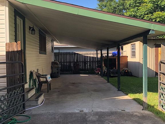 3rd image of 1719 Franklin Ave