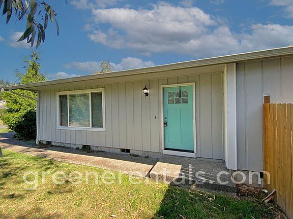 3rd image of 9848 Overlook Dr NW