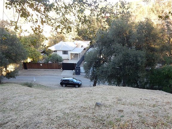 4th image of 21416 Golondrina St