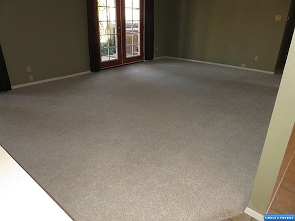 5th image of 620 E Spear Dr