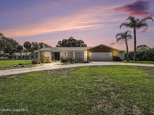 3100 Saunders Pl, Titusville, FL 32780