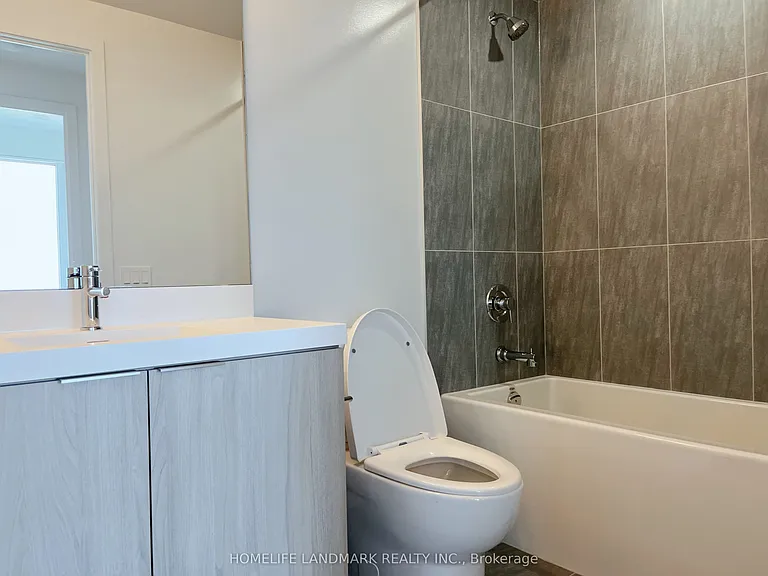 5858 Yonge St #1525 — Photo 8