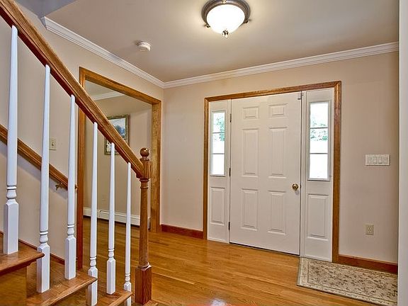 2nd image of 59 Fuller Pl