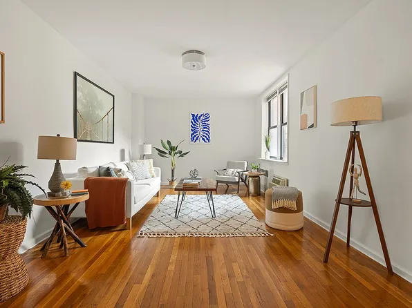 345 Webster Ave APT 4G, Brooklyn, NY 11230