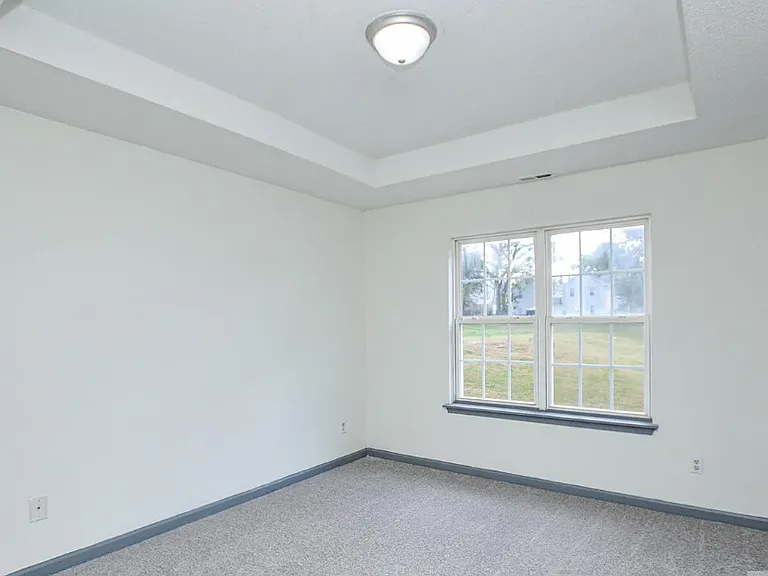 3336 Avalon Ave — Photo 5