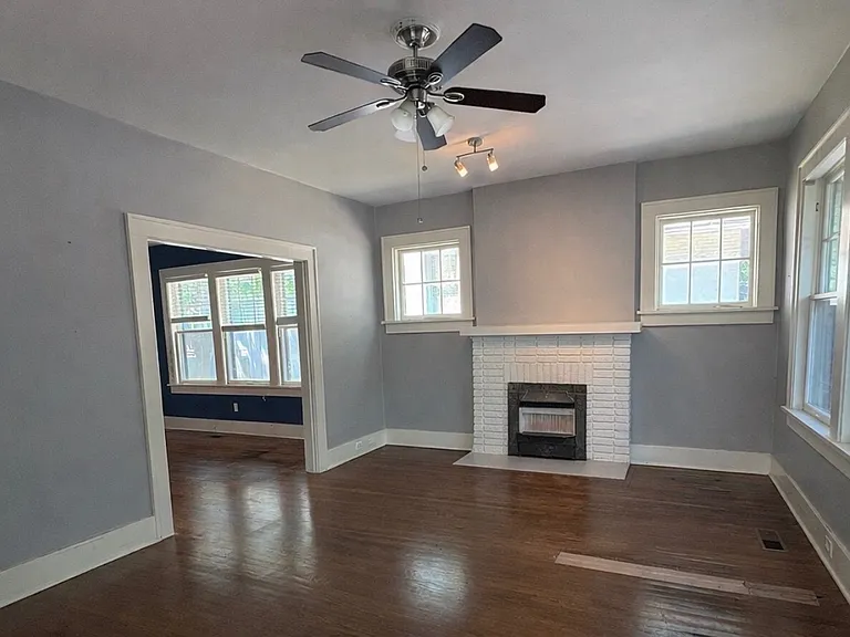100 Linwood Ct — Photo 12