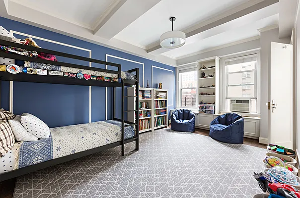 Sold by Compass | media 19